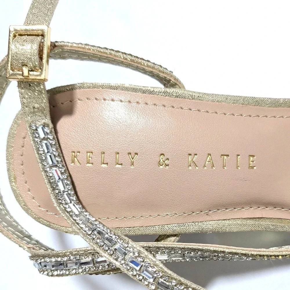 Kelly & Katie Tahada Gold Rhinestone Wedge Sandals Size 8M 38.5